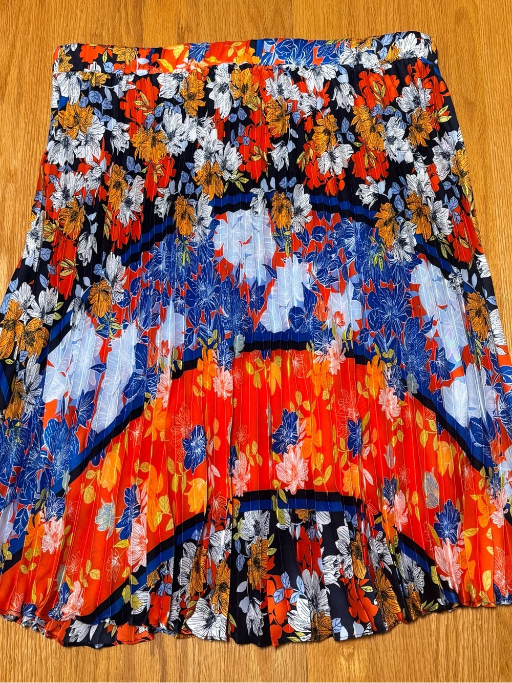 Ruby Rd. Floral Pleated Midi Skirt in Red, Blue, Black and White